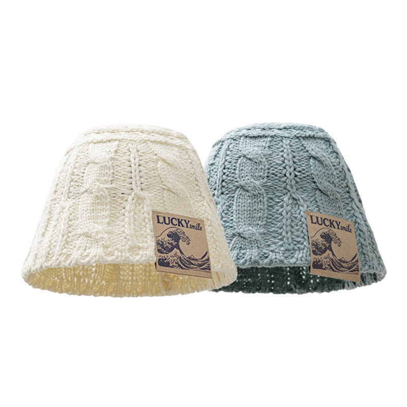 Retro Cable-Knit Bucket Hat