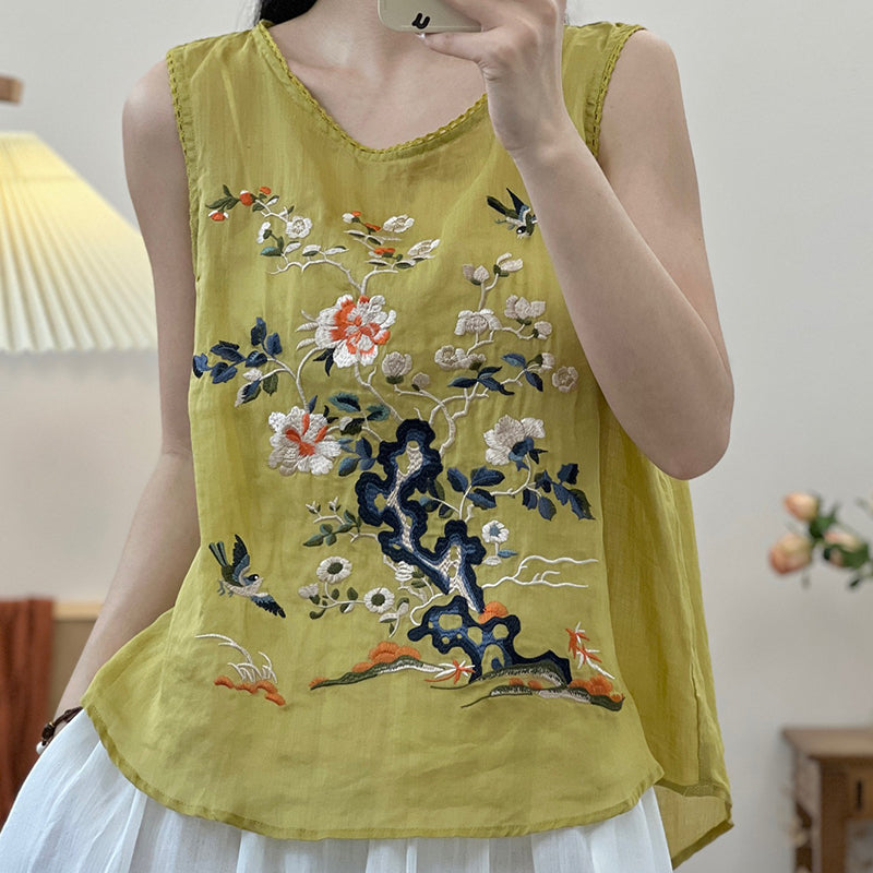 Retro Casual Ramen Flower Embroidered Vest