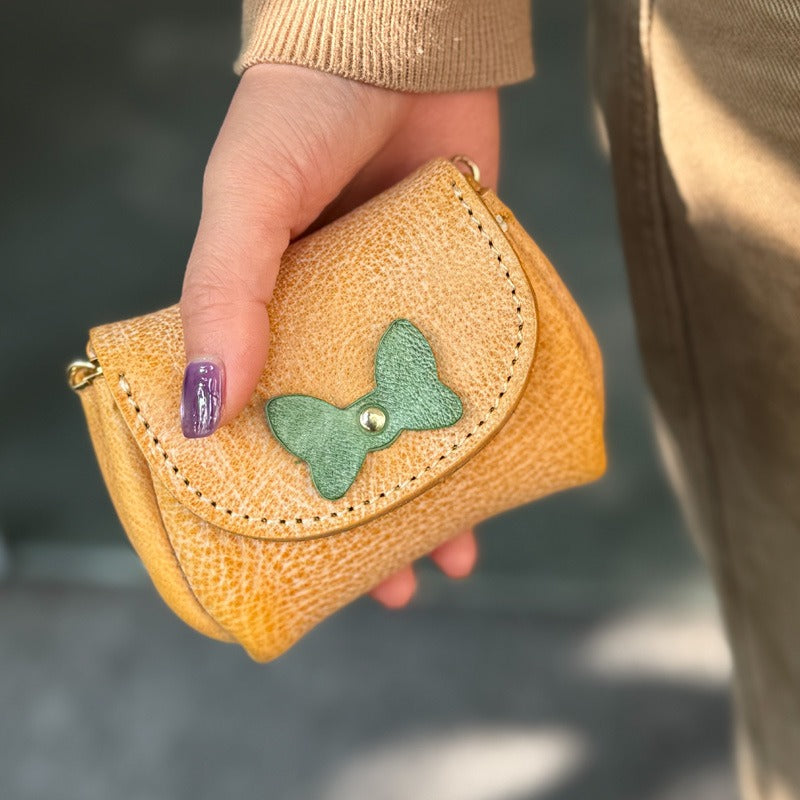 Retro Handmade Leather Coin Wallet Storage Bag