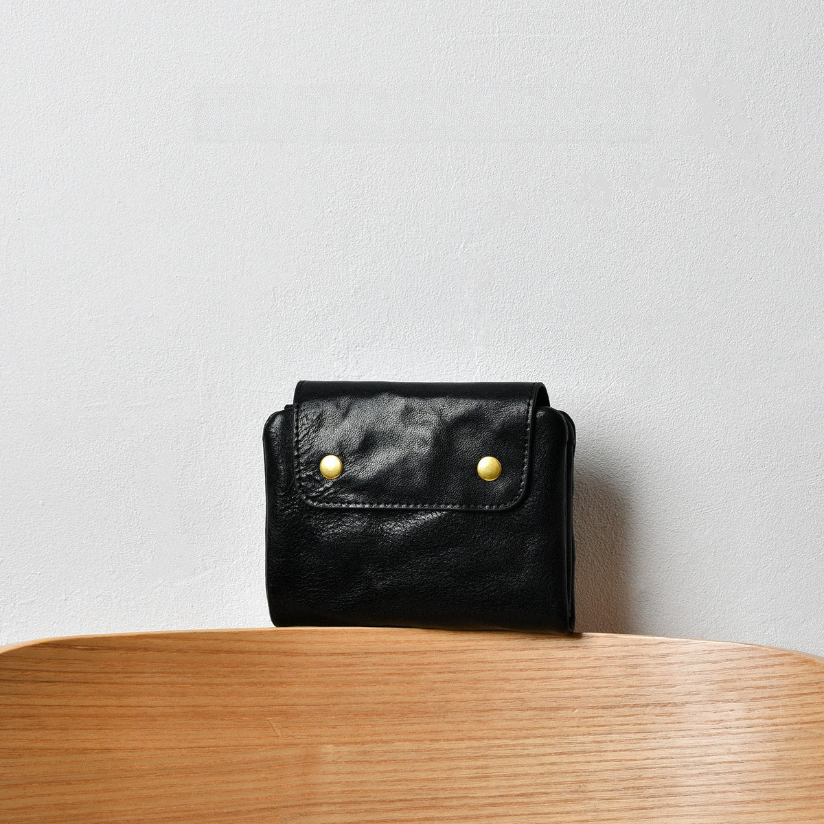 Retro Handmade Leather Short Wallet