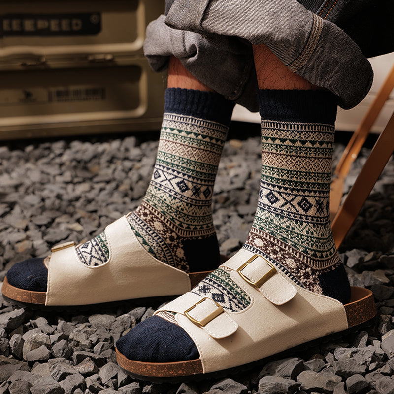 Winter colorful mid-calf socks thickened pure cotton stockings retro men's ethnic style boot socks（5 Pairs 5 color)