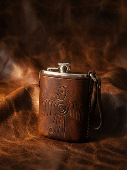 Retro Handmade Leather Portable Outdoor Travel Liquor Bottle 304 Stainless Steel