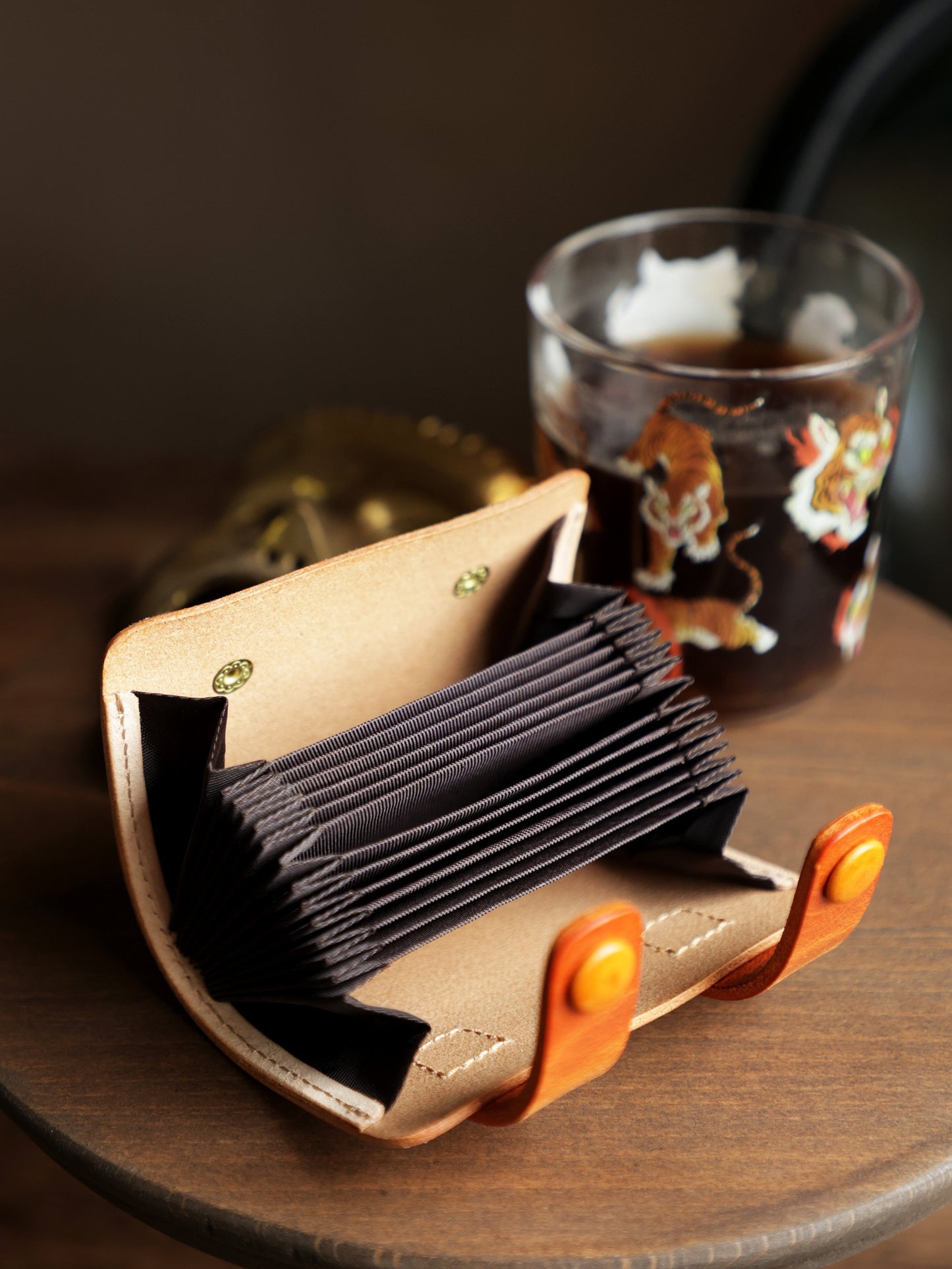 Retro Vegetable Tanning Leather Contrast Color 12 Card Slots Card Holder
