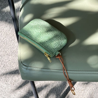 Retro Handmade Leather Zipper Wallet