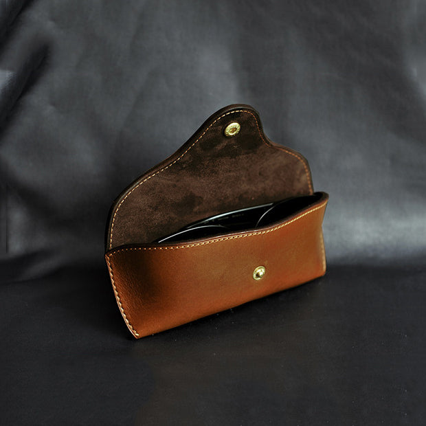 Retro Tanned Leather Glasses Case