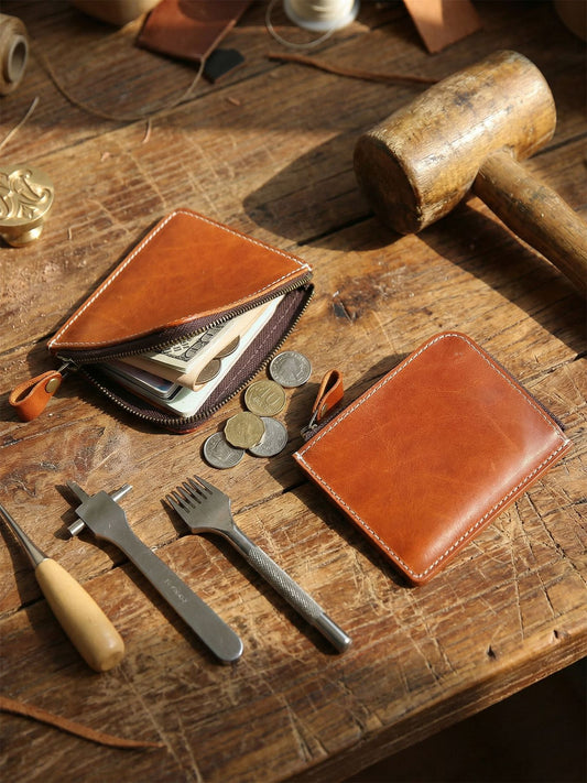 Retro Handmade Leather Zipper Wallet Coin Holder