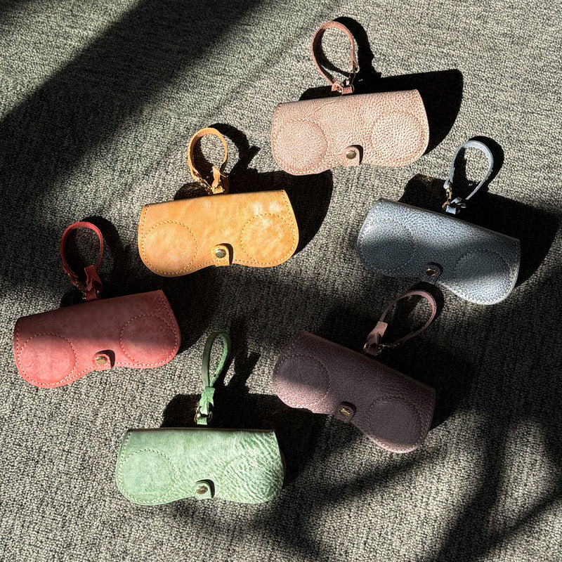 Retro Handmade Wax Leather Glasses Case