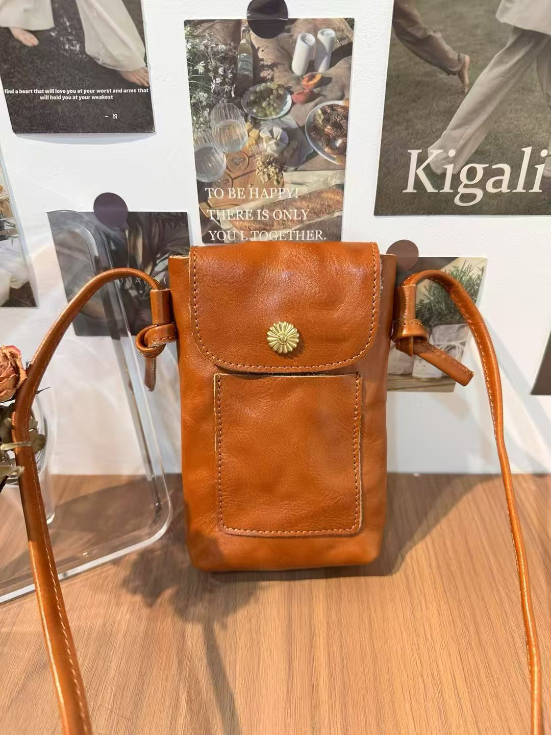 Retro Handmade Leather Mini Portable Phone Bag