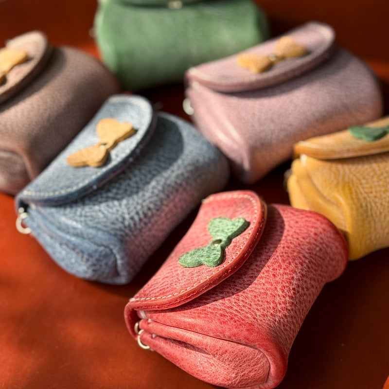 Retro Handmade Leather Coin Wallet Storage Bag