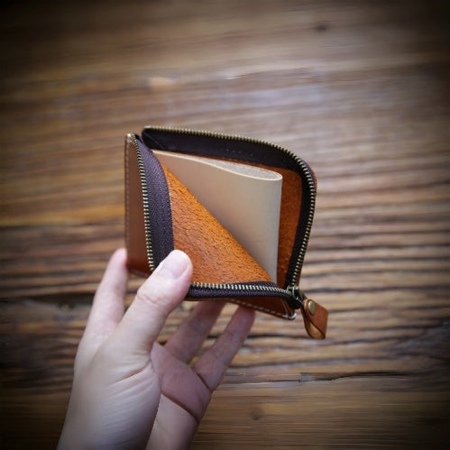 Retro Handmade Leather Zipper Wallet Coin Holder