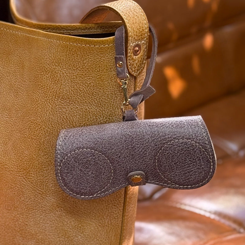 Retro Handmade Wax Leather Glasses Case