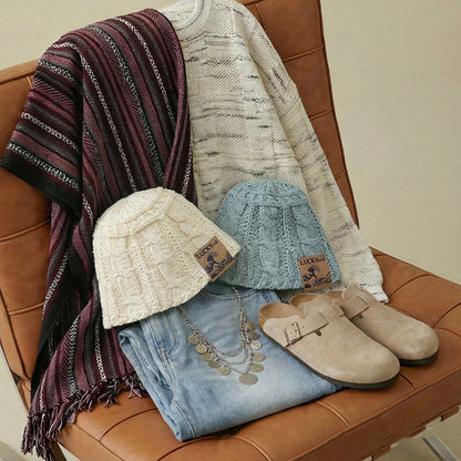 Retro Cable-Knit Bucket Hat
