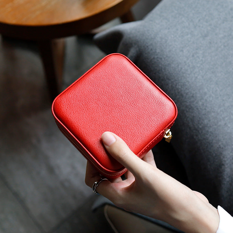First-layer Waxed Cowhide Leather Portable Necklace Jewelry Box Storage Bag