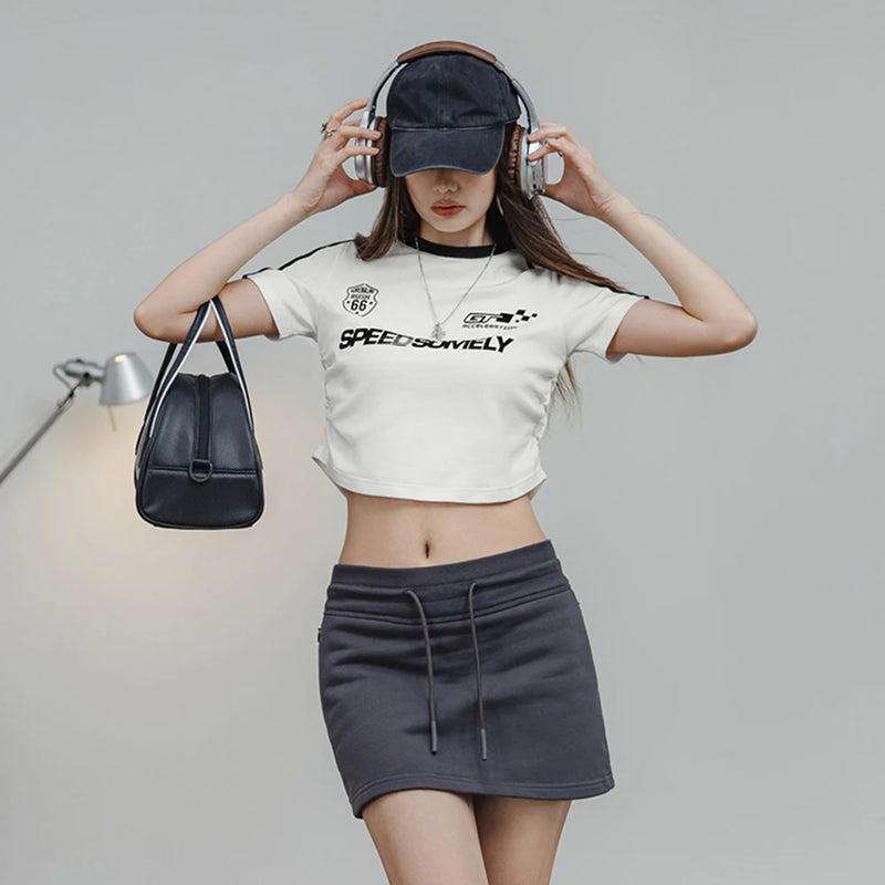 Letter Printed T-shirt for Women Slim Shirring Crop Top Summer Cotton T Shirt Comfortable Short Sleeve Black and White Tee