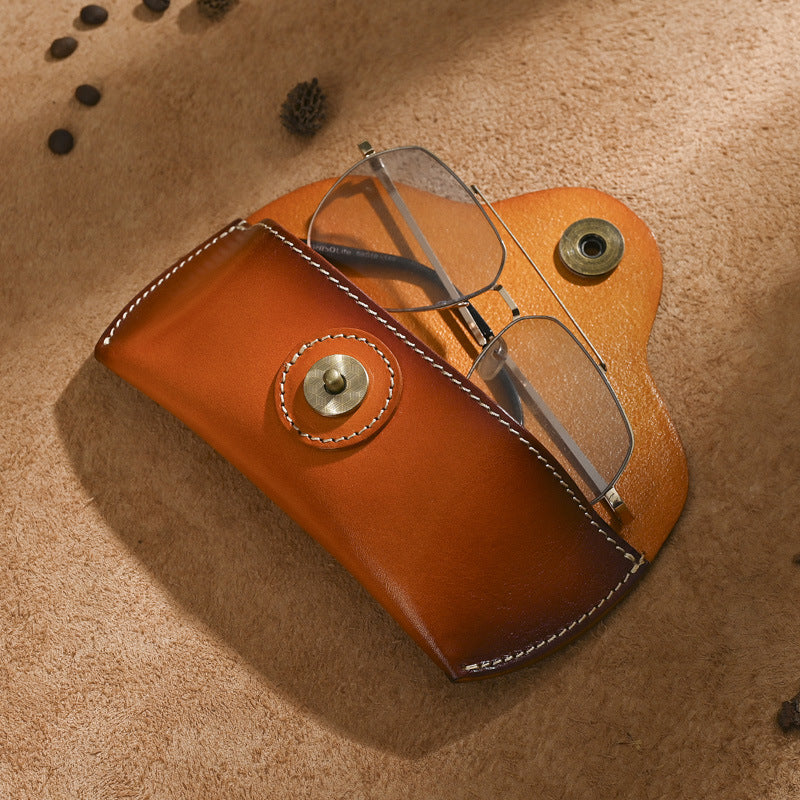 Handmade retro sunglasses box head layer cowhide glasses waist bag vegetable tanned leather magnetic button glasses bag