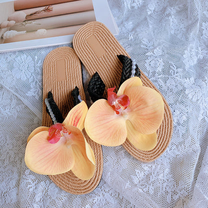 Retro Straw-woven Flat Slippers