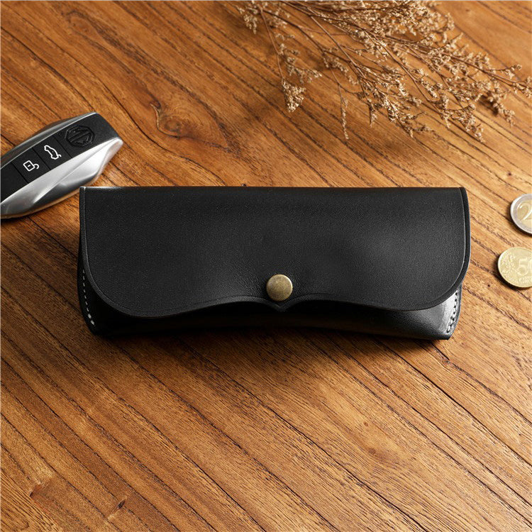 Retro Tanned Leather Glasses Case