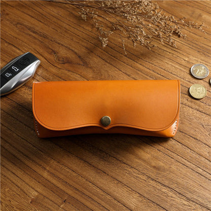 Retro Tanned Leather Glasses Case