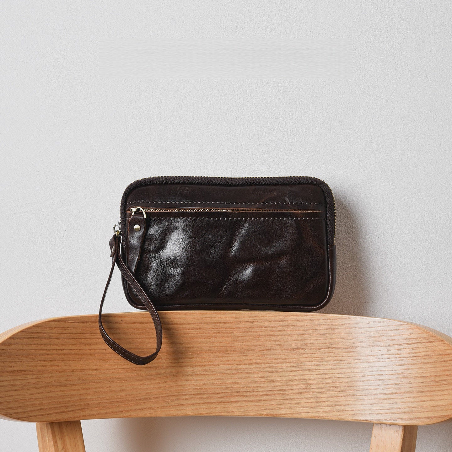 Retro Leather Distressed Top-Grain Cowhide Clutch Bag
