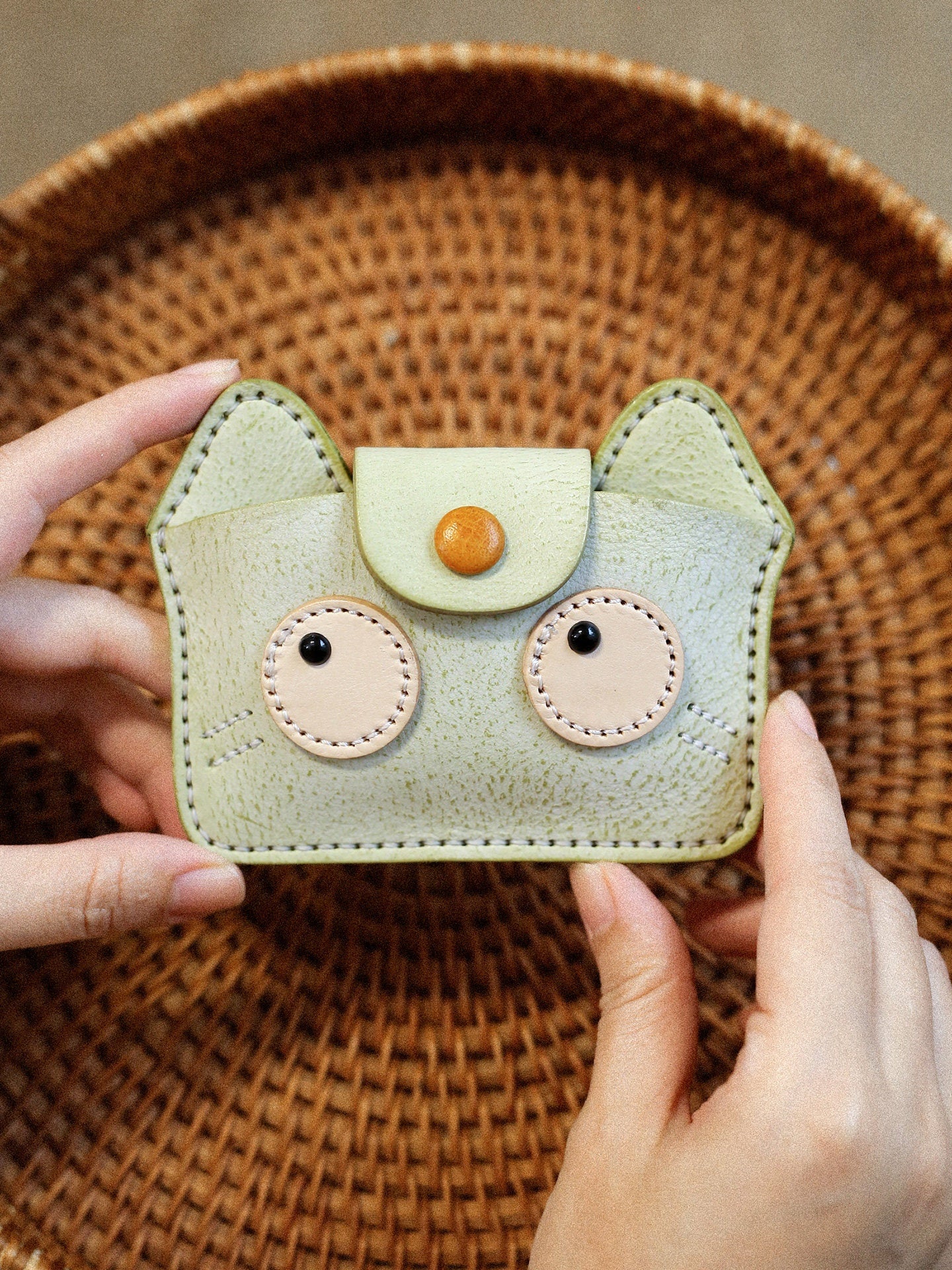Vintage Handmade Leather Kitten Card Holder Storage Bag