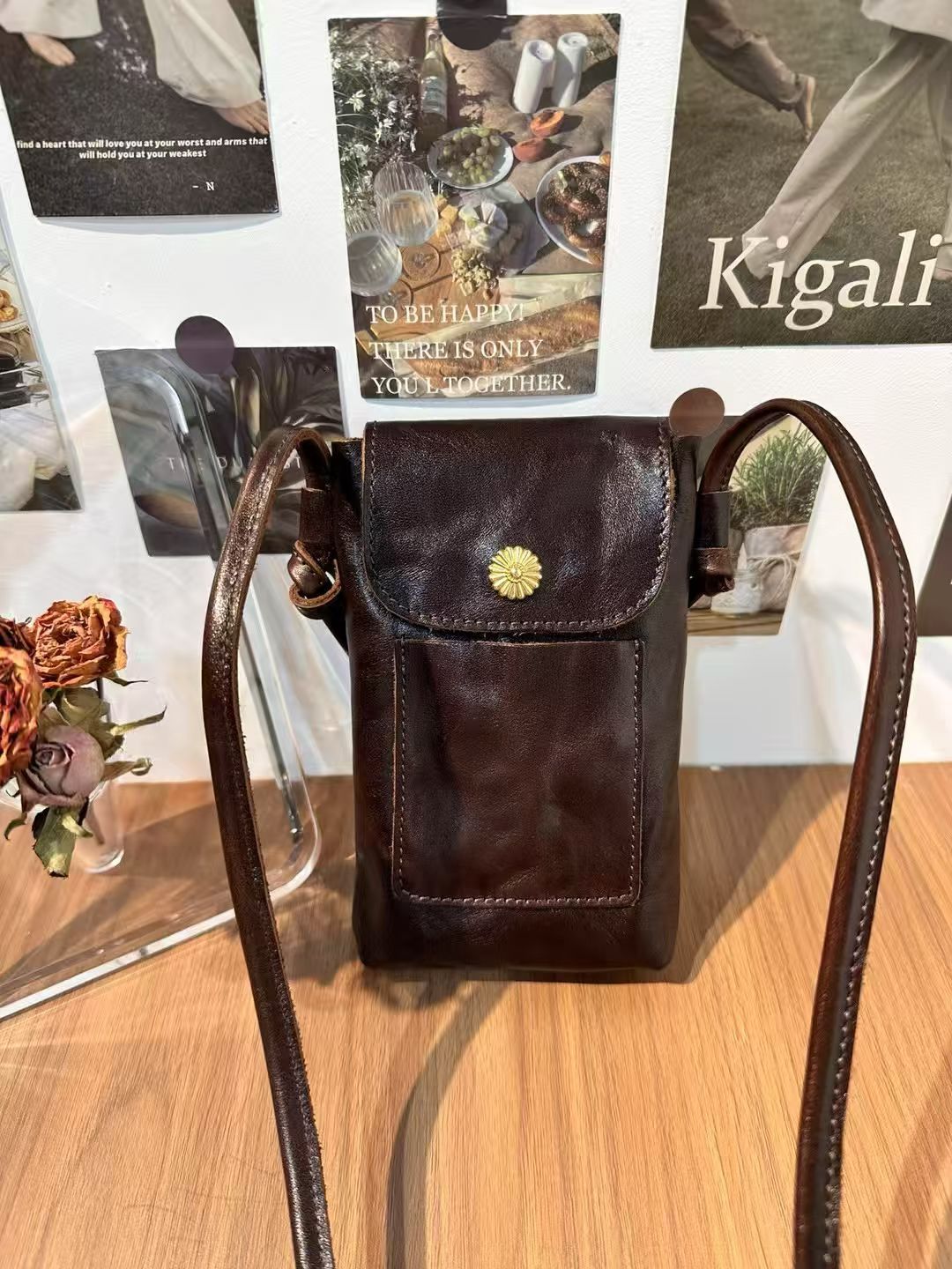 Retro Handmade Leather Mini Portable Phone Bag